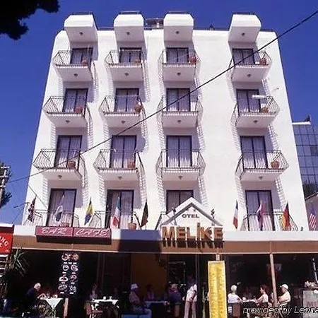 Melike 2* كوشاداسيه