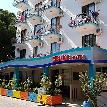 Melike ホテル クシャダス