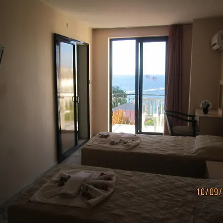 Otel Melike 2*